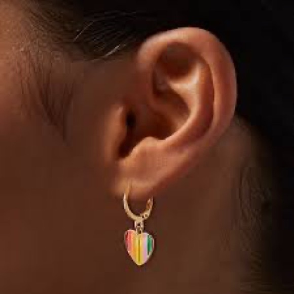 Claire's Rainbow Heart Charm Huggie Hoop Earrings - Picture 2 of 9